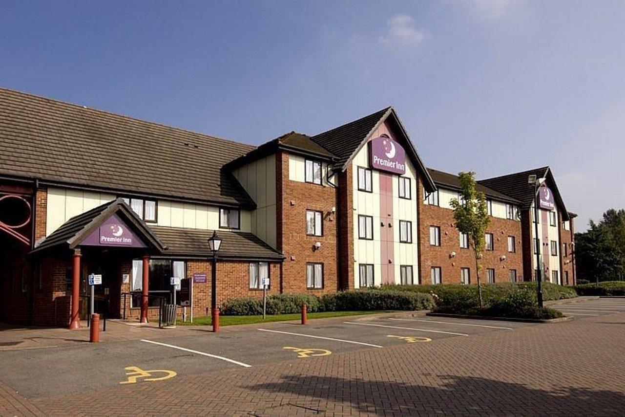 Premier Inn Telford Central Exterior foto