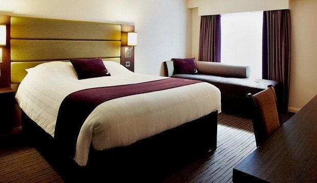 Premier Inn Telford Central Exterior foto